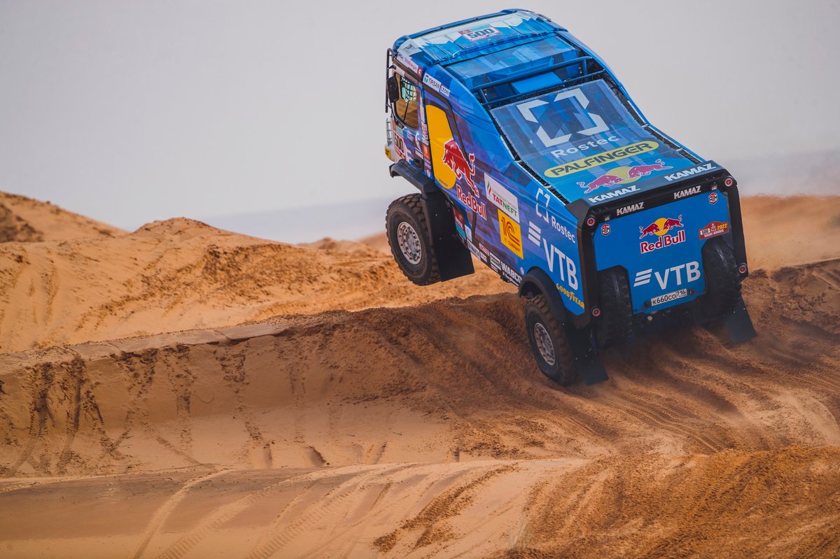 #500 Kamaz - Master: Dmitry Sotnikov, Ruslan Akhmadeev, Ilgiz Akhmetzianov