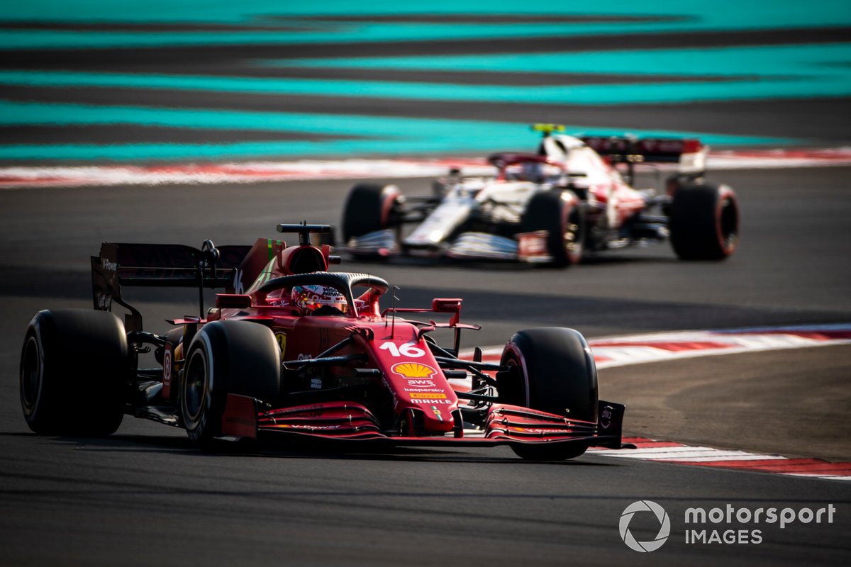 Charles Leclerc, Ferrari SF21, Antonio Giovinazzi, Alfa Romeo Racing C41