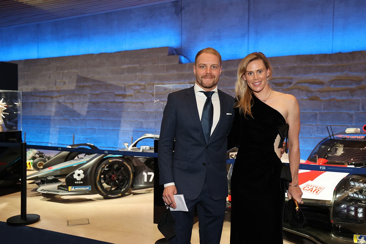 Valtteri Bottas, Mercedes avec Tiffany Cromwel