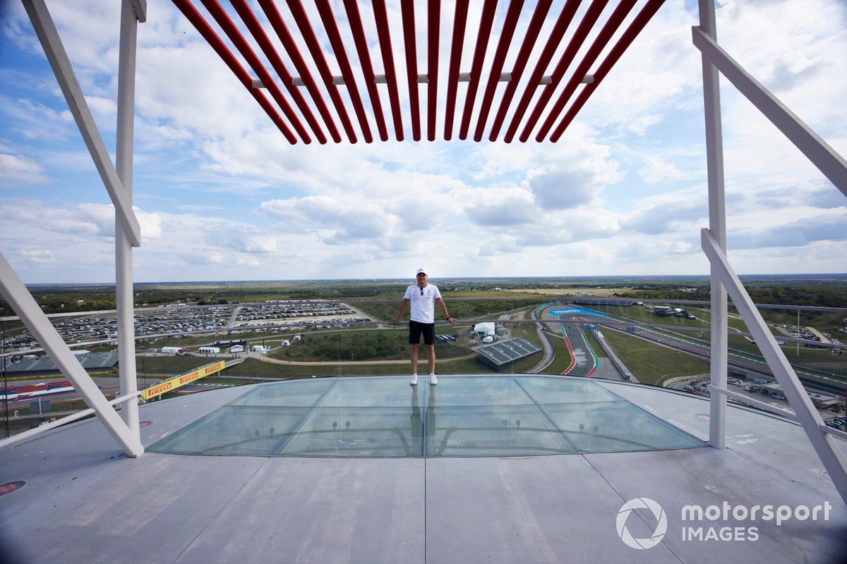 Valtteri Bottas, Mercedes en la cima de la torre de observación