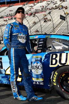 Kevin Harvick, Stewart-Haas Racing, Ford Mustang Busch Beer