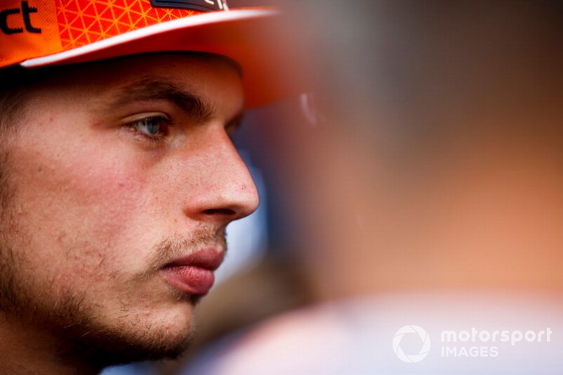 Max Verstappen, Red Bull Racing parle aux médias