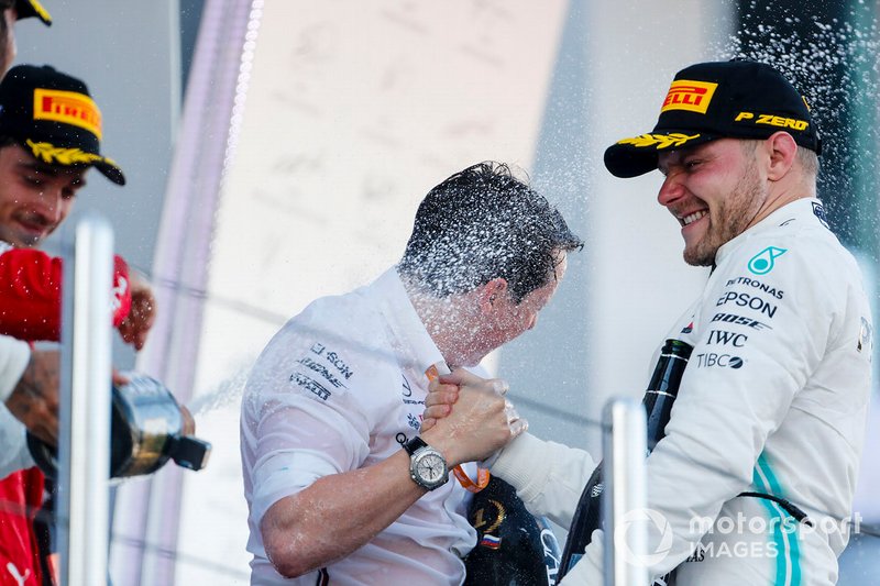 Podio: segundo lugar Valtteri Bottas, Mercedes AMG F1