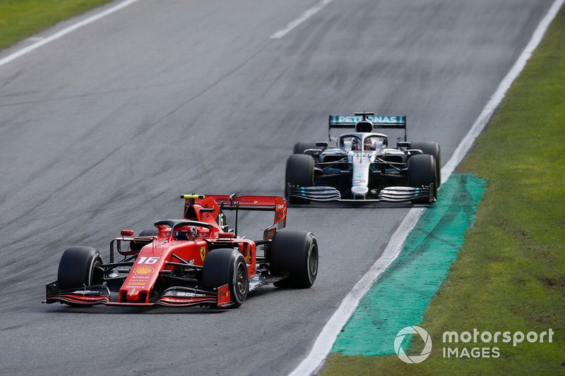 Charles Leclerc, Ferrari SF90, Lewis Hamilton, Mercedes AMG F1 W10