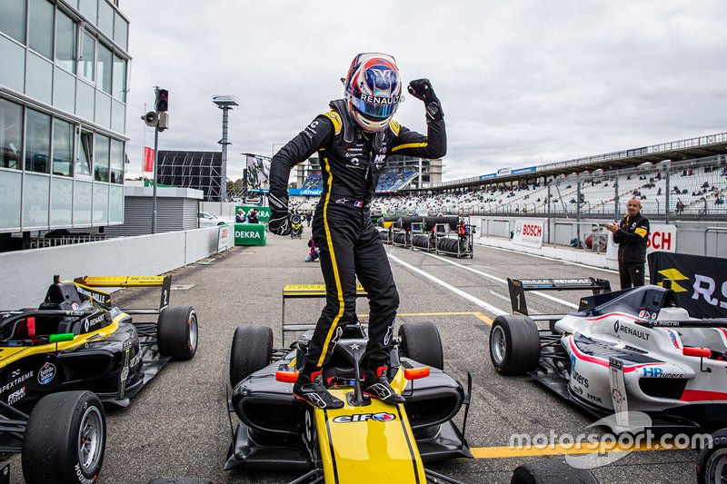Gara 1: il vincitore Victor Martins, MP motorsport