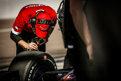 Reifeningenieur, Firestone