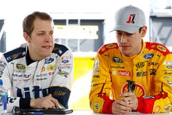 Brad Keselowski, Team Penske Ford; Joey Logano, Team Penske Ford