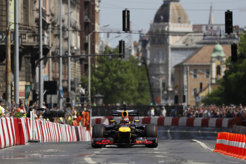 Max Verstappen, Red Bull Racing, alla guida