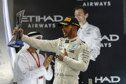Podium : le deuxième, Lewis Hamilton, Mercedes AMG F1