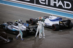 Lewis Hamilton, Mercedes AMG F1, Valtteri Bottas, Mercedes AMG F1 and Felipe Massa, Williams celebra