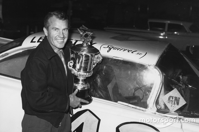 Race winner Lee Petty