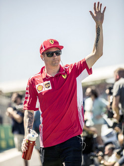 Kimi Raikkonen, Ferrari on drivers parade