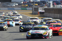 GT300クラスのスタートシーン
