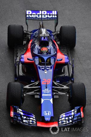 Brendon Hartley, Scuderia Toro Rosso STR13