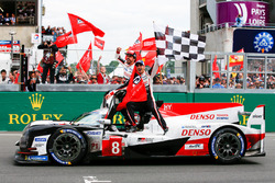 #8 Toyota Gazoo Racing Toyota TS050: Sébastien Buemi, Kazuki Nakajima, Fernando Alonso