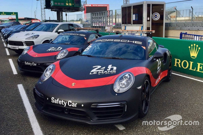 Porsche Le Mans güvenlik araçları