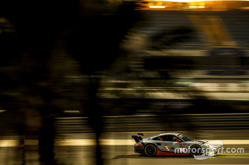 #86 Gulf Racing Porsche 911 RSR: Khaled Al Qubaisi, Ben Barker, Nick Foster