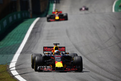 Daniel Ricciardo, Red Bull Racing RB13, Max Verstappen, Red Bull Racing RB13