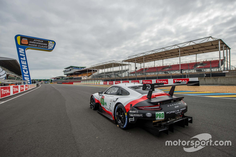 #91 Porsche GT Team Porsche 911 RSR