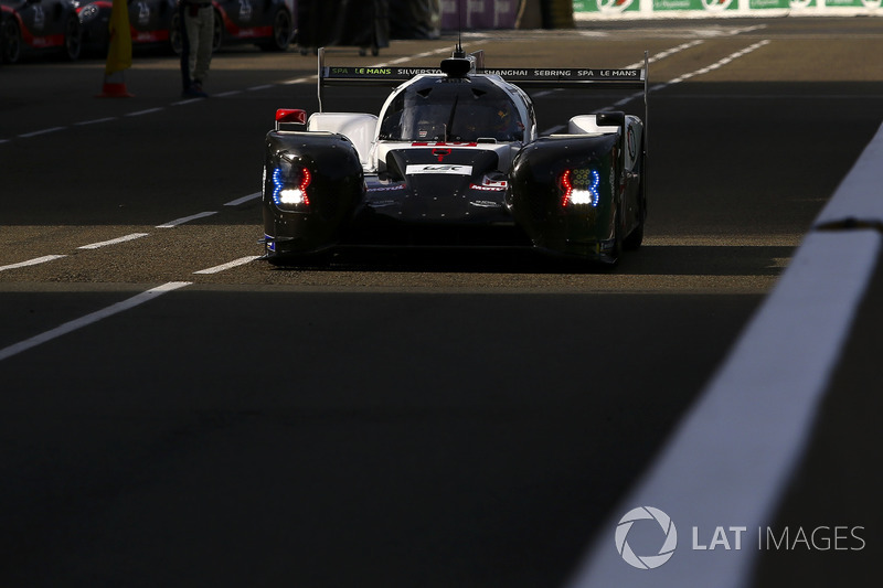 #10 Dragonspeed BR Engineering BR1: Henrik Hedman, Ben Hanley, Renger Van der Zande