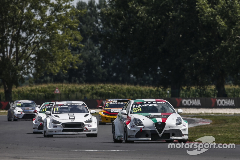 Fabrizio Giovanardi, Team Mulsanne Alfa Romeo Giulietta TCR