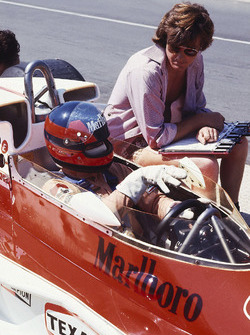 Gilles Villeneuve, McLaren M23