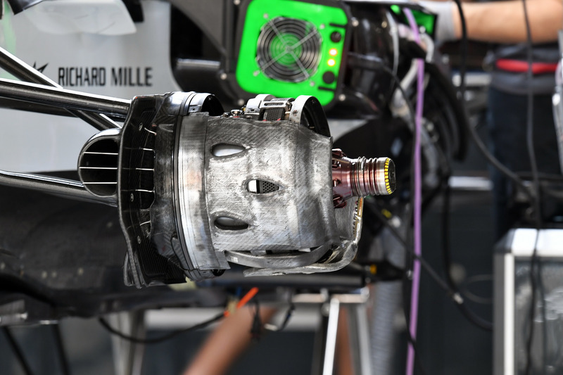 Freno delantero del Haas F1 Team VF-18