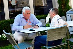 Лоуренс Стролл и технический директор Williams Падди Лоу