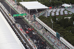 The grid before the start of the race