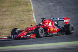 Kimi Raikkonen, Ferrari with 2017 Pirelli tyres