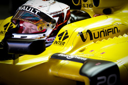 Kevin Magnussen, Renault Sport F1 Team RS16