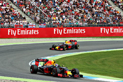 Max Verstappen, Red Bull Racing RB12 and Daniel Ricciardo, Red Bull Racing RB12