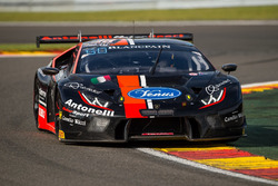 #38 Antonelli Motorsport, Lamborghini Huracan GT3: Michela Cerruti, Loris Spinelli, Gianluca Giraudi, Cédric Sbirazzuoli