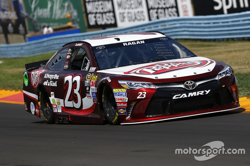 33. David Ragan, BK Racing, Toyota (Crash)