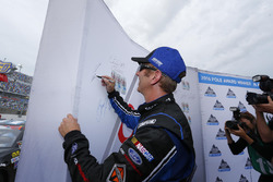 Ganador de la pole Greg Biffle, Roush Fenway Racing Ford