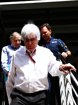 Formel-1-Boss Bernie Ecclestone, FIA-Präsident Jean Todt und Red-Bull-Teamchef Christian Horner