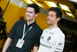 Jolyon Palmer, Renault Sport F1 Team met broer Will Palmer