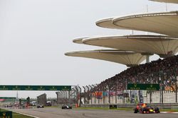 Даниил Квят, Red Bull Racing RB12