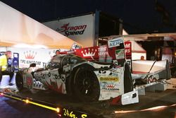 Choque del #60 Michael Shank Racing con Curb/Agajanian Ligier JS P2 Honda: John Pew, Oswaldo Negri, 