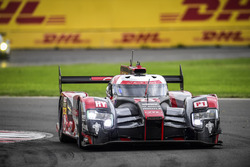 #8 Audi Sport Team Joest Audi R18 e-tron quattro: Lucas di Grassi, Loic Duval, Oliver Jarvis