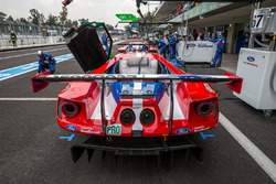 #67 Ford Chip Ganassi Racing Team UK Ford GT: Marino Franchitti, Andy Priaulx, Harry Tincknell