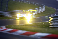 #911 Manthey Racing, Porsche 911 GT3 R: Nick Tandy, Kevin Estre, Rotthalmünster, Earl Bamber, Patric