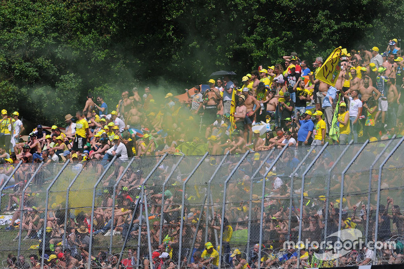 Des fans