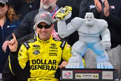 Race winner Matt Kenseth, Joe Gibbs Racing Toyota