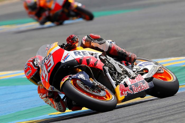 Marc Márquez, Repsol Honda Team con daño por la caída
