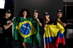 Tony Kanaan, Felipe Massa, Juan Pablo Montoya with the ROC girls