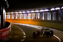 Romain Grosjean, Haas F1 Team VF-17