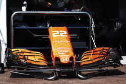 Jenson Button, McLaren MCL32 front wing detail