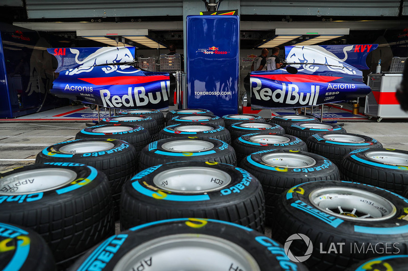 Scuderia Toro Rosso STR12 bodywork detail in the garage, Pirelli tyres