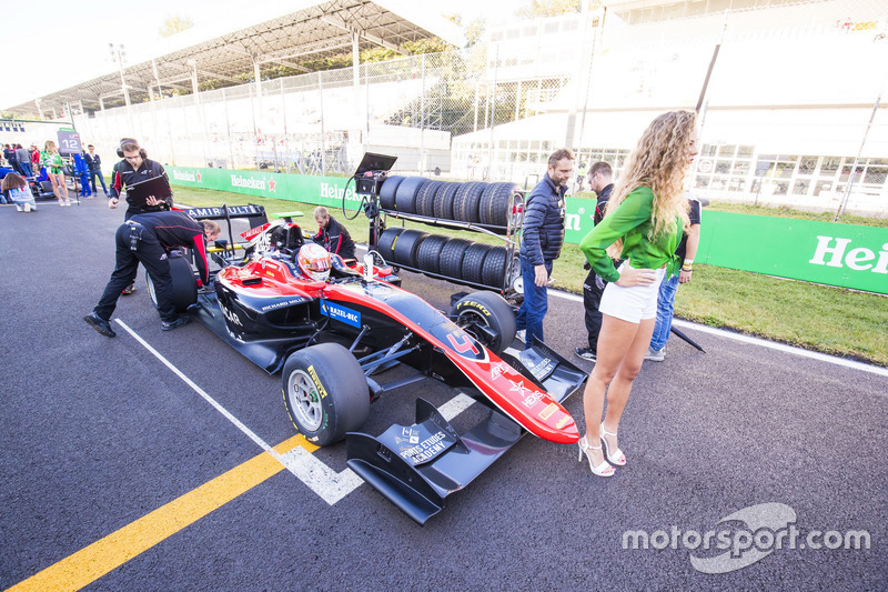 Anthoine Hubert, ART Grand Prix